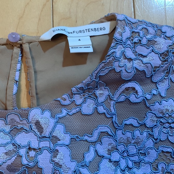 DVF Blouse - Picture 2 of 9